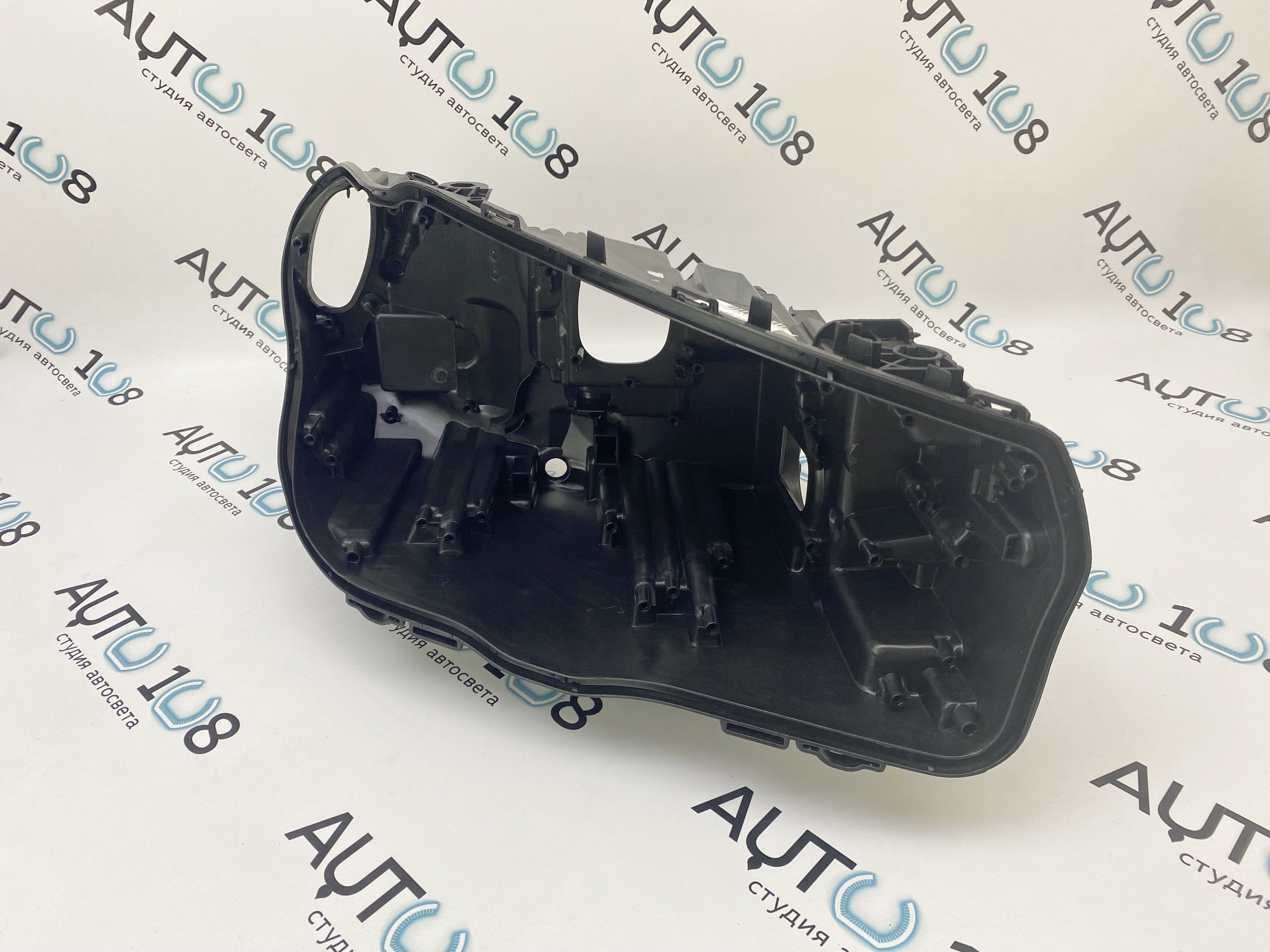 Корпус фары BMW X3 G01 / X4 G02 (2018-2021) дорестайлинг (правый) по выгодной цене