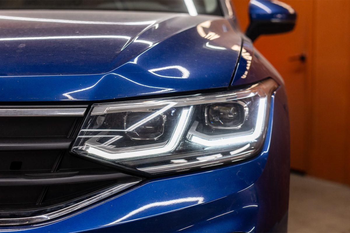 Ремонт фар Volkswagen Tiguan 2 (2016–н.в.) в студии «Авто-108»