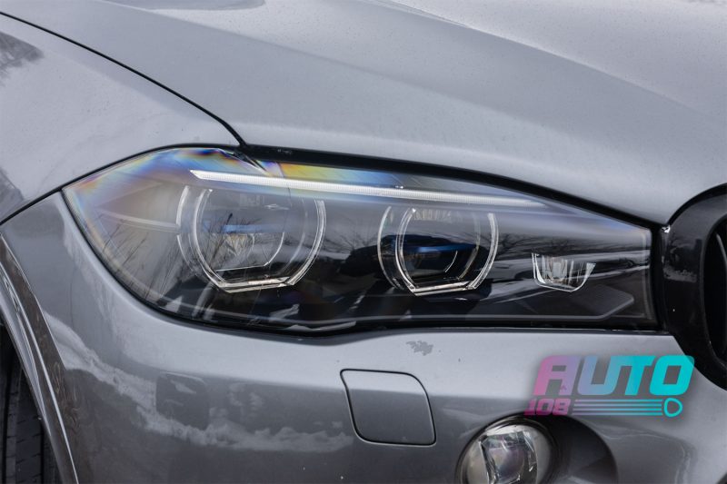 Фара BMW X5 F15 с новым стеклом и антихромом — прозрачная, без конденсата