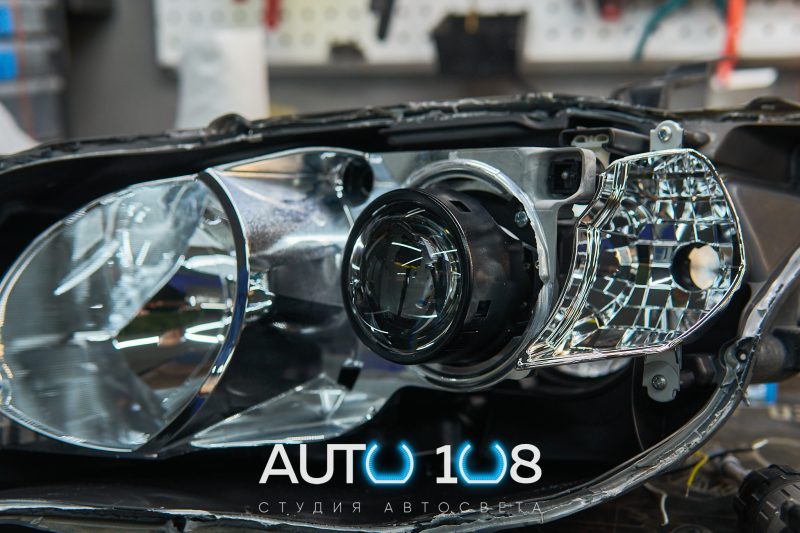 Новая Bi-LED линза Aozoom Dragon Knight в фаре Toyota Camry XV50