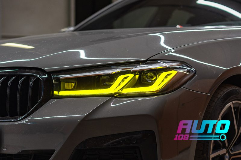 BMW 5 G30 рестайлинг с лимонными «ангельскими глазками»