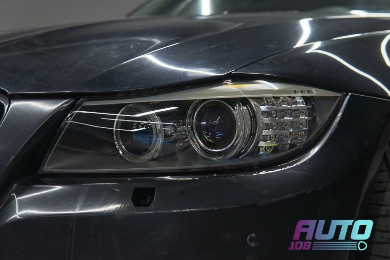 Фара BMW 3 E90 LCI с новым прозрачным стеклом и Bi-LED линзами после ремонта