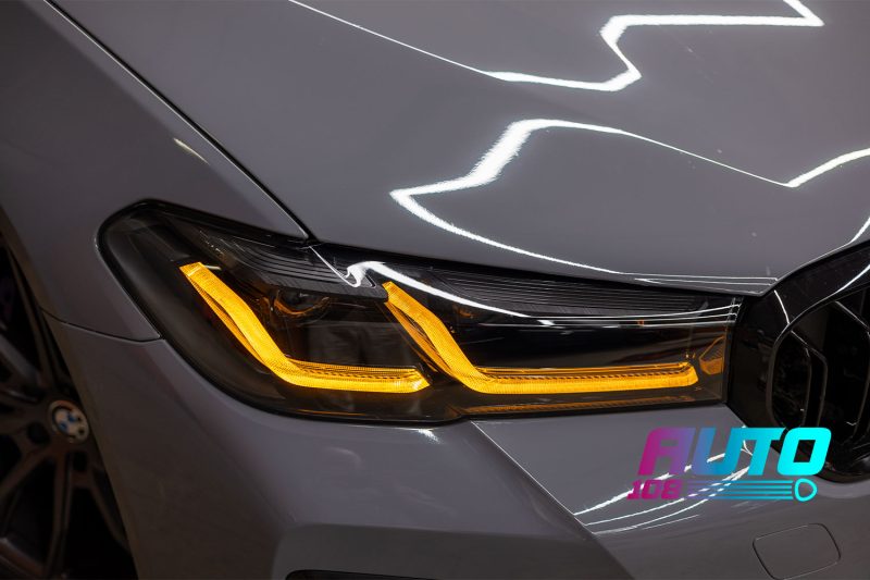 Янтарные «ангельские глазки» и антихром фары BMW 5 G30
