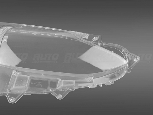 Стекло фары MAZDA 3 BM (2013-2017) дорестайлинг галоген (правое) по выгодной цене