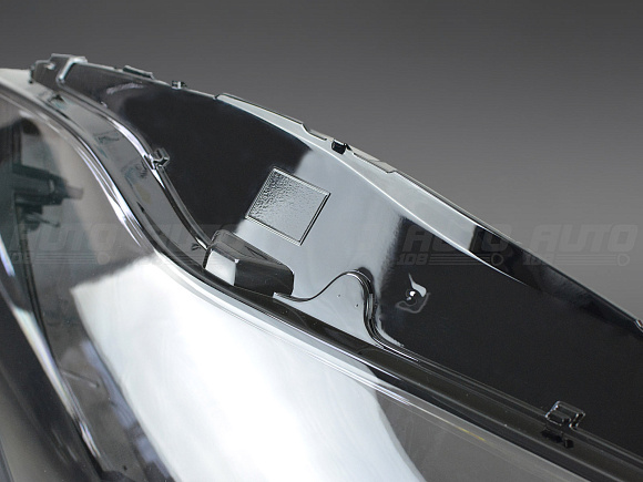 Стекло фары TESLA MODEL 3 v.2 (2017-н.в.) (левое) по выгодной цене