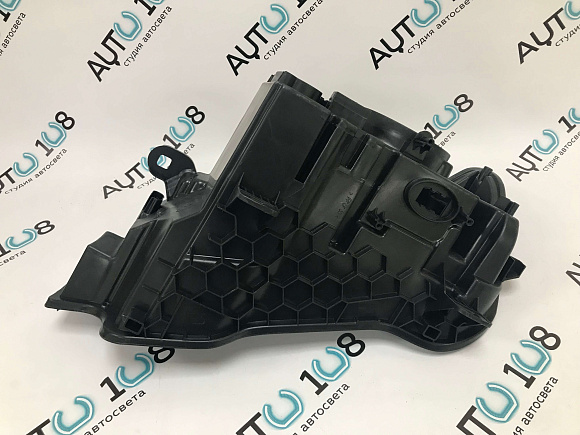 Корпус фары BMW X3 F25 / X4 F26 (2014-2018) рестайлинг КСЕНОН (правый) по выгодной цене