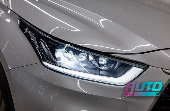 TOYOTA HIGHLANDER фото