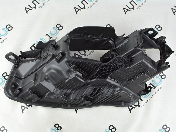 Корпус фары VOLKSWAGEN TOUAREG CR7 (2018-2023) Full Led (правый) по выгодной цене