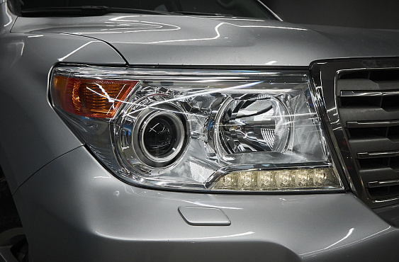 TOYOTA LAND CRUISER фото