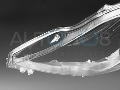 Стекло фары TOYOTA PRIUS 3 XW30 (2009-2011) дорестайлинг галоген (левое)