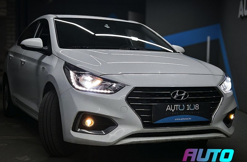 HYUNDAI · SOLARIS фото