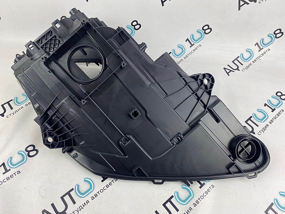 Корпус фары PORSCHE MACAN I (2018-2021) MATRIX рестайлинг (левый) по выгодной цене