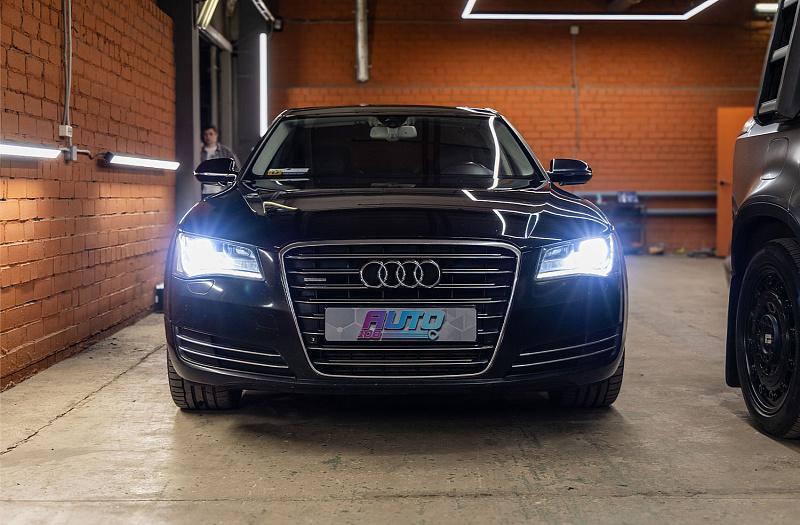AUDI · A8 / S8 / RS8 фото