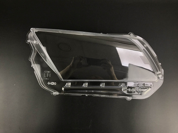 Стекло фары FORD MUSTANG V (2011-2014) 2-й рестайлинг (левое) по выгодной цене