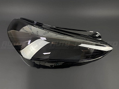 Стекло фары BMW X1 U11 / U12 (2022-н.в.) (правое)