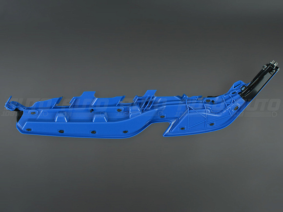 Верхняя маска (ресница) BMW 5 G30 (2020-2023) Laser LED Shadow Line LOGO (правая) по выгодной цене