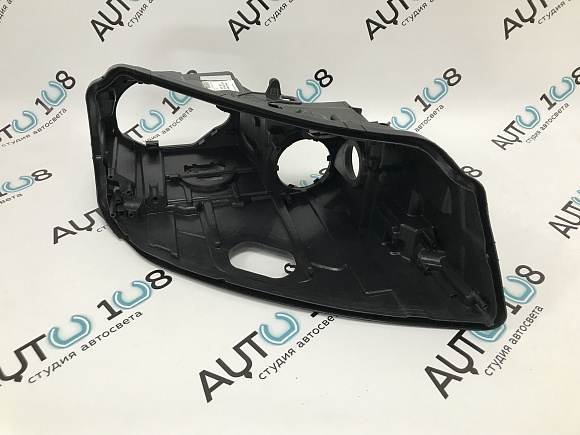 Корпус фары AUDI A8 D4 (2014-2019) рестайлинг MATRIX LED (3 блока) (правый) по выгодной цене