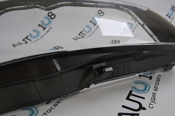 Стекло фары INFINITI QX80 (2014-2017) 1-й рестайлинг LED (правое) по выгодной цене