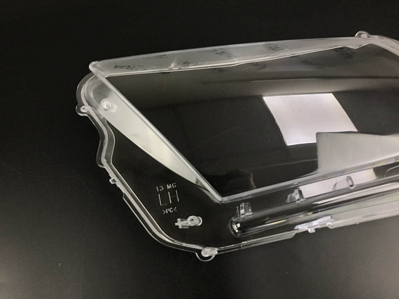 Стекло фары FORD MUSTANG V (2011-2014) 2-й рестайлинг (левое) по выгодной цене