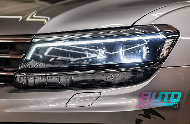VOLKSWAGEN · TIGUAN фото