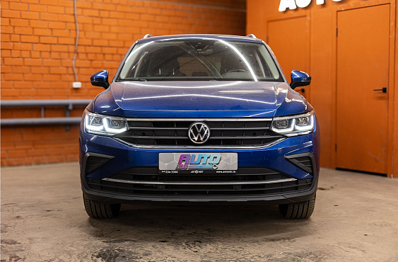 VOLKSWAGEN TIGUAN фото