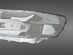 Стекло фары TOYOTA LAND CRUISER 200 (2015-2021) 2-й рестайлинг (левое)