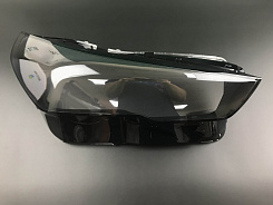 Стекло фары BMW 5 G60 (2023-н.в.) (правое)