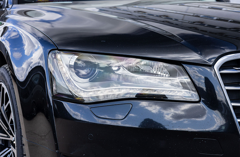 AUDI · A8 / S8 / RS8 фото