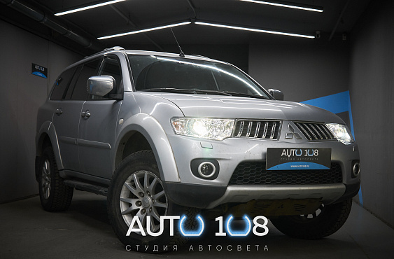 MITSUBISHI PAJERO SPORT фото