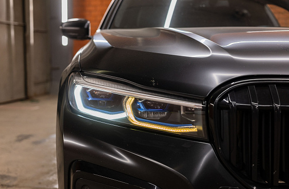BMW 7 серия фото