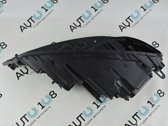 Корпус фары VOLKSWAGEN TOUAREG NF (FL) (2014-2018) рестайлинг (правый) по выгодной цене