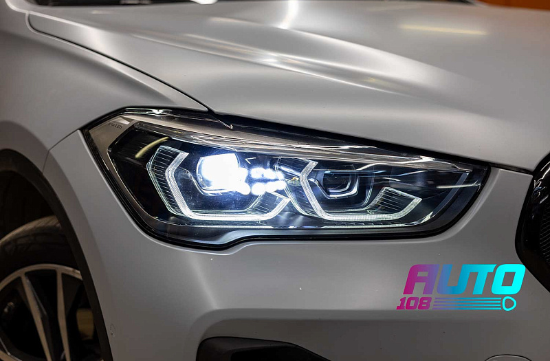 BMW · X1 фото