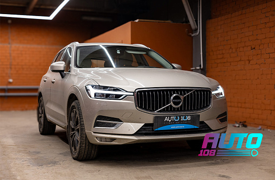 VOLVO XC60 фото
