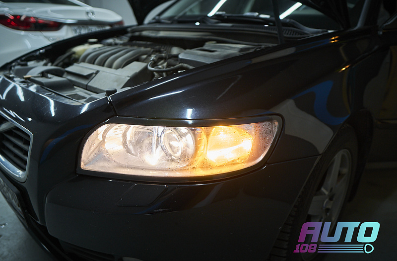 VOLVO · S40 фото