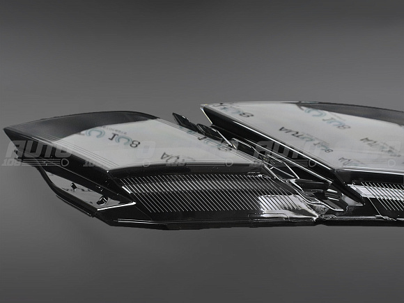 Стекло фары SKODA OCTAVIA A7 (2017-2023) рестайлинг (правое) по выгодной цене