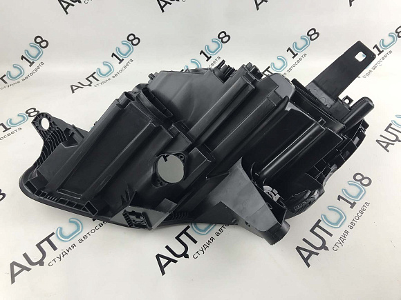 Корпус фары MERCEDES R-class W251 (2010-2017) 2-й рестайлинг (правый) по выгодной цене