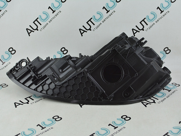 Корпус фары VOLKSWAGEN GOLF 7 (2017-2020) рестайлинг LED (правый) по выгодной цене