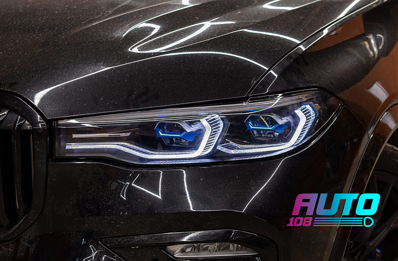 BMW · X7 фото