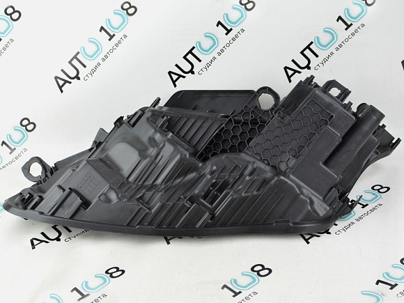 Корпус фары VOLKSWAGEN TOUAREG CR7 (2018-2023) Full Led (правый) по выгодной цене