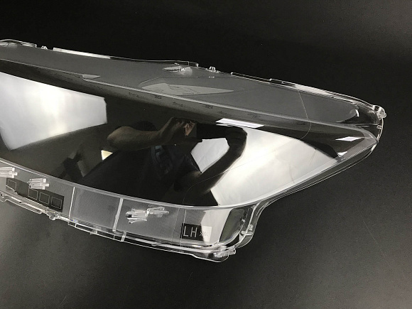 Стекло фары FORD MUSTANG VI (2014-2017) дорестайлинг (левое) по выгодной цене