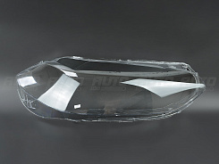 Стекло фары BMW 1 F52 (2019-2024) рестайлинг СЕДАН (правое)