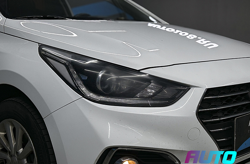 HYUNDAI · SOLARIS фото