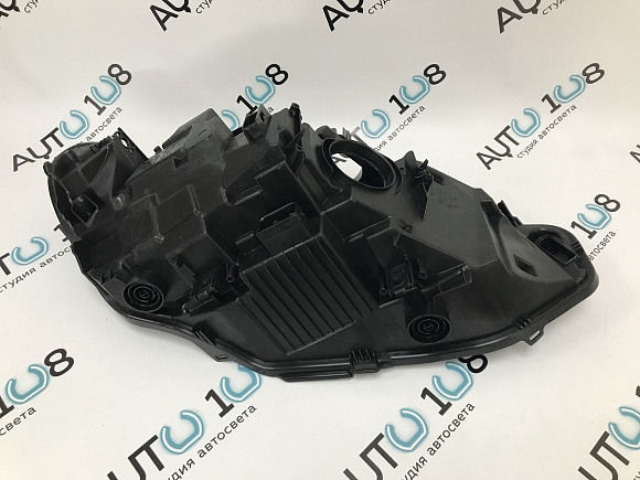 Корпус фары BMW 4 F32 / F33 / F36 (2017-2020) рестайлинг без AFS (левое) по выгодной цене
