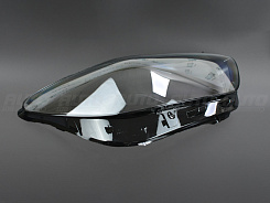 Стекло фары MERCEDES B W247 (2018-2022) дорестайлинг (правое)