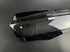 Стекло фары BMW 7 G70 (2022-н.в.) (левое)