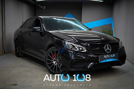 Mercedes-Benz E-klasse W212 — замена стекол фар и правого корпуса фары