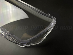 Стекло фары VOLVO XC40 I (2017-2022) дорестайлинг (левое)
