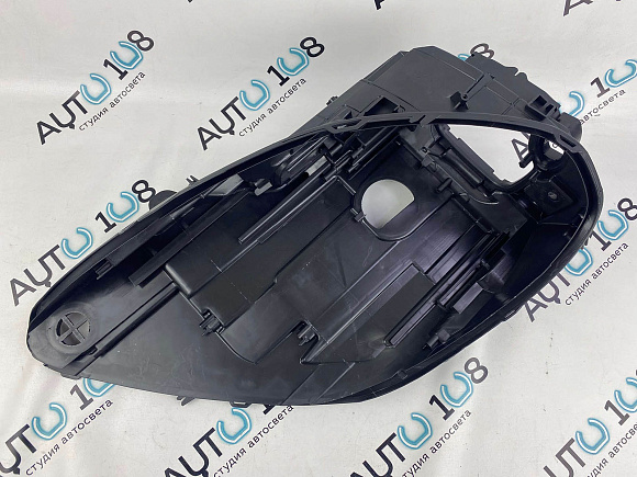 Корпус фары PORSCHE MACAN I (2018-2021) MATRIX рестайлинг (левый) по выгодной цене