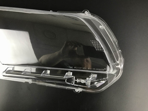 Стекло фары FORD MUSTANG V (2011-2014) 2-й рестайлинг (левое) по выгодной цене