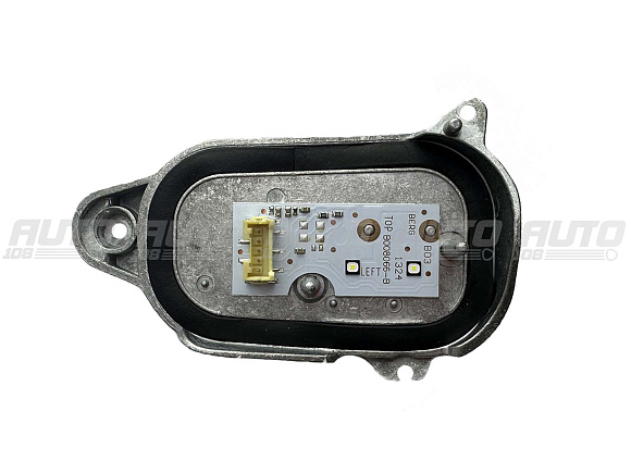 Блок светодиодного модуля AUDI Q5 (2012-2017) ДХО (DRL) (левый) 8R0941475B по выгодной цене